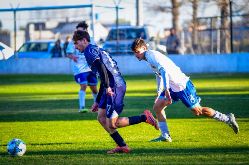 Racing rescat� un milagroso empate en Bol�var